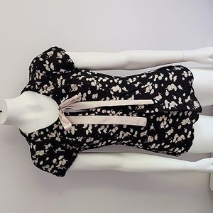Forever XXI Black tie neck top